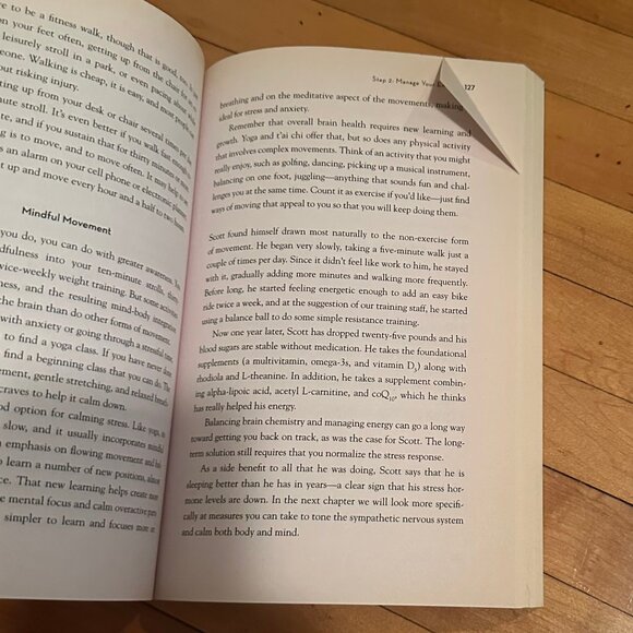 The Chemistry of Calm: A Powerful, Drug-Free Plan to Quiet Your Fears by Emmons - Picture 6 of 6